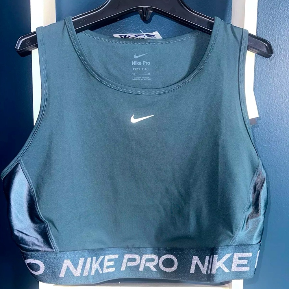 Nike ProFit Tank